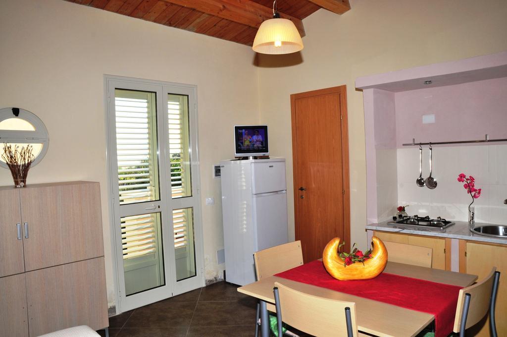 Solemare Residence Донналуката Номер фото