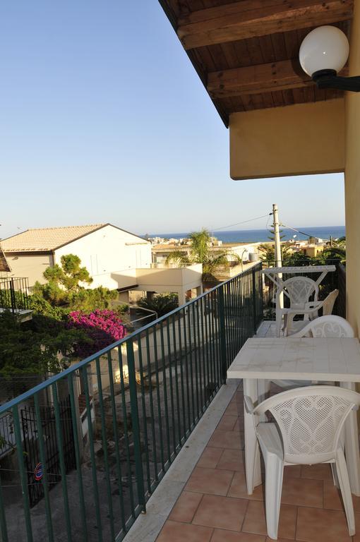 Solemare Residence Донналуката Номер фото